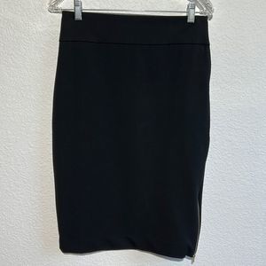 Express black pencil skirt, zips up side, size 6